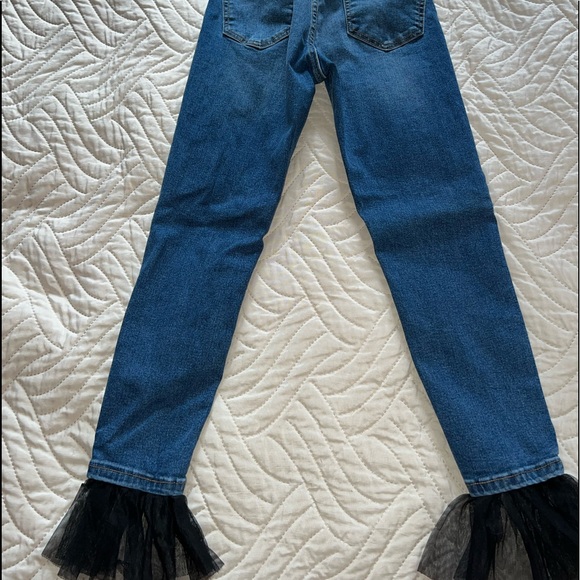 Topshop Tulle hem Jaime ankle jeans. - Picture 7 of 9